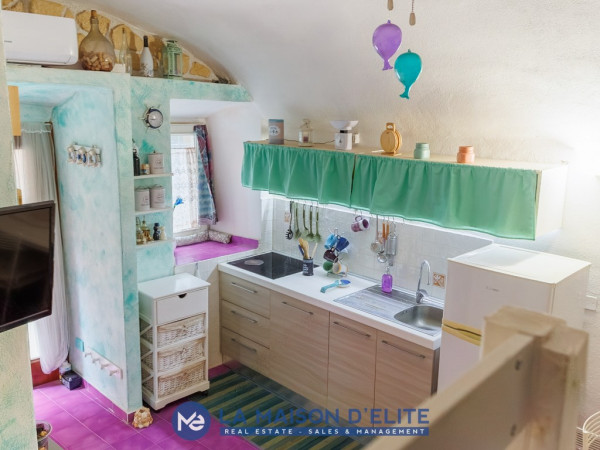Featured image 3
